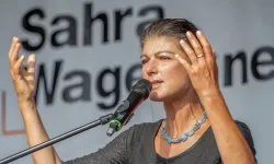 Wagenknecht: Hükümetler göç konusunda başarısız oldu