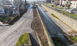 Nazilli Belediyesi’nden Yeşilyurt’ta kaldırım çalışması