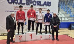 Somalı Nurullah Eliş Türkiye 3’üncüsü oldu