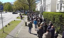 Almanya’da seçim var! Hamburg’da parlamento seçimleri başladı.