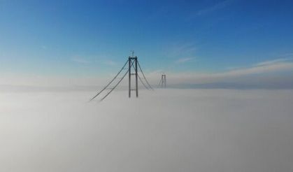 Çanakkale Boğazı yoğun sis nedeniyle gemi trafiğine kapatıldı
