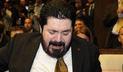 CHP Ağrı İl Başkanı Nihat Aslan, Ağrı Belediye Başkanı Savcı Sayan’a  istifa çağrısında bulundu.