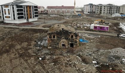 Almanya’daki sahibi izin vermeyince 230 yıllık kilise ortada kaldı