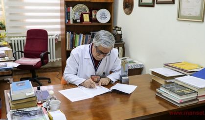 Keşfettiği hastalığa kendi soyadını vererek tıp literatürüne giren doktora ödül