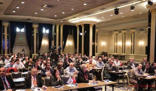 23 ülkeden gelen uzman doktorlar Bursa’da buluştu