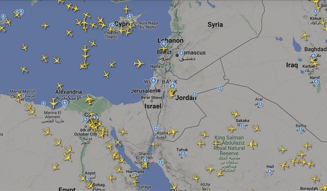Hava yolu şirketleri, güvenlik gerekçesiyle İsrail ve Lübnan'a uçuşlarını askıya alıyor