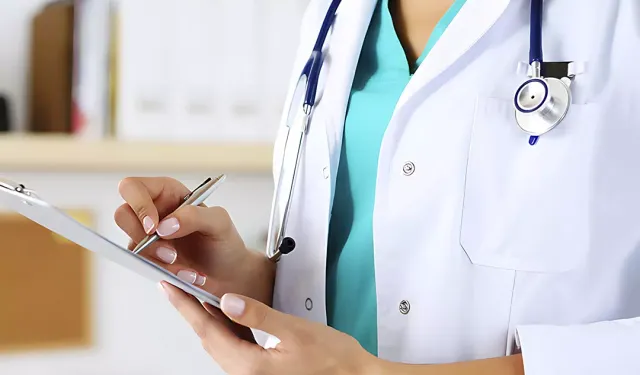 Almanya'da bir doktor 15 hastayı öldürmekle suçlanıyor