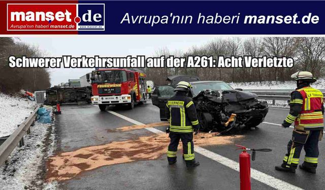 A261 otoyolunda zincirleme kaza: Sekiz kişi yaralandı