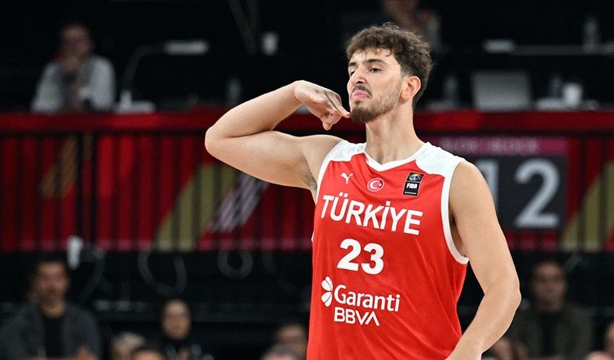 Milli basketbolcu Alperen Şengün'den Türk spor tarihine geçen anlaşma