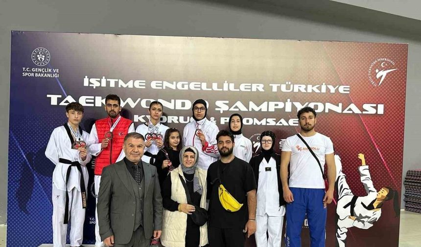 İşitme Engelliler Türkiye Taekwondo Şampiyonası’nda Kayseri’ye 7 madalya