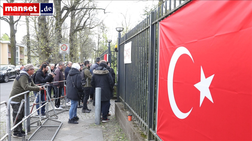 Thumbs B C 5B4D27A999132F6074Da772Dcad64B15