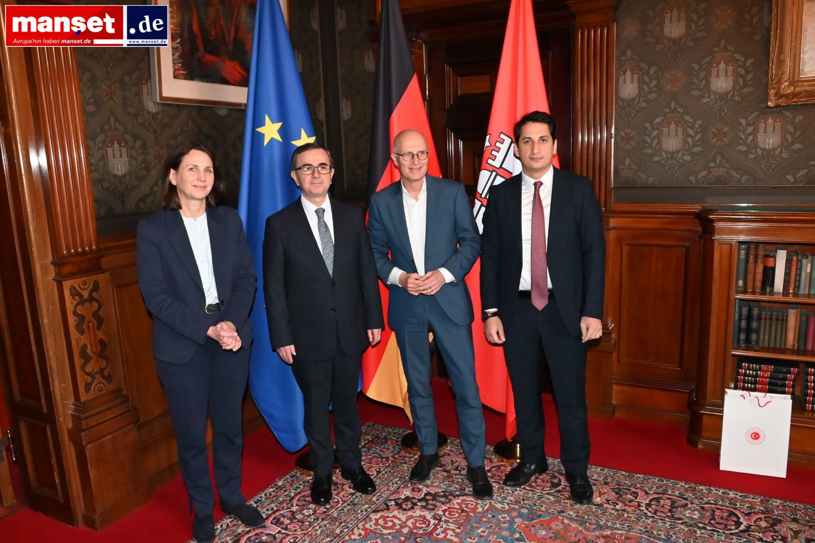 598982250 889160086947194 8025037699430247043 N