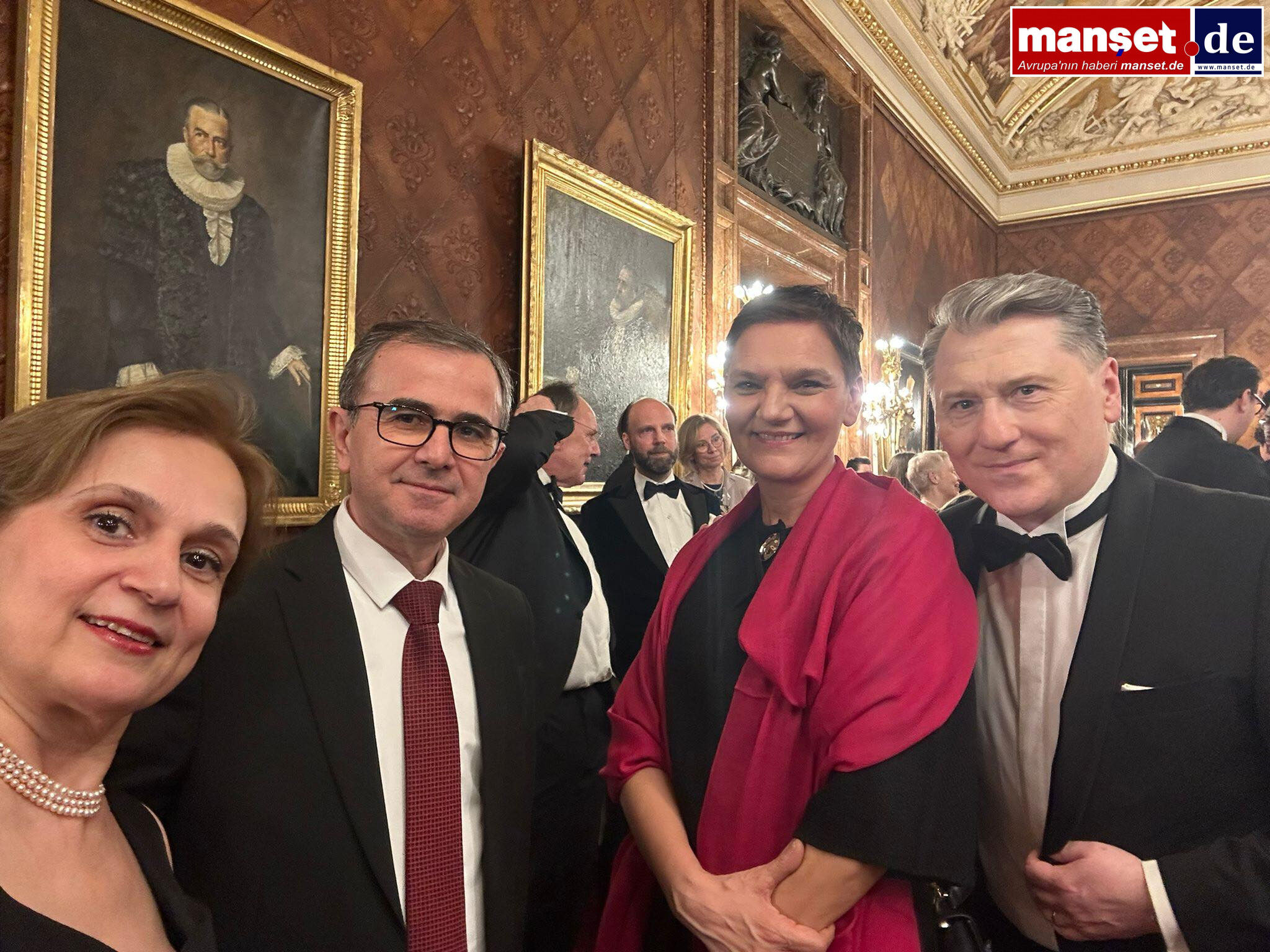 646364907 951756284020907 1307915930530143778 N